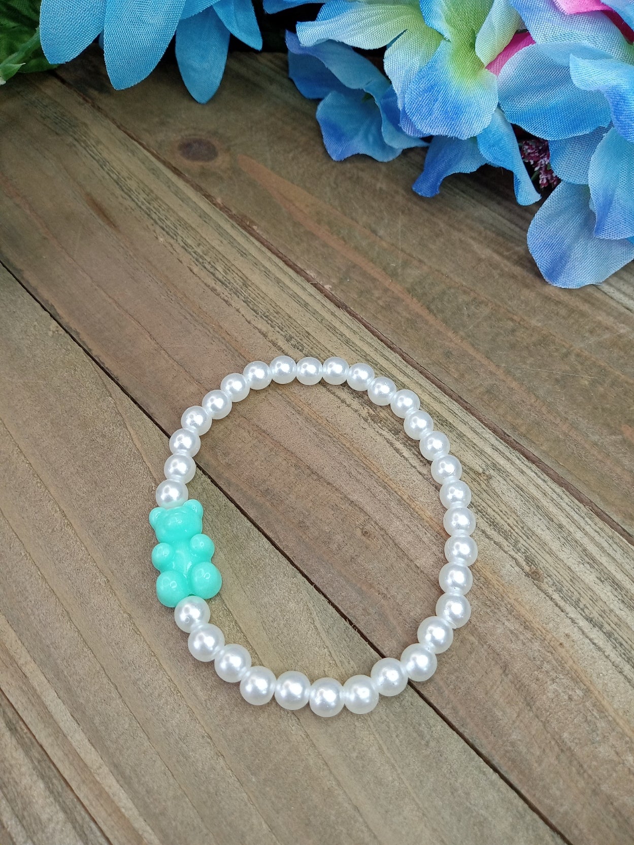 Pearl Bracelet with Candy Bears - Stacker Bracelet