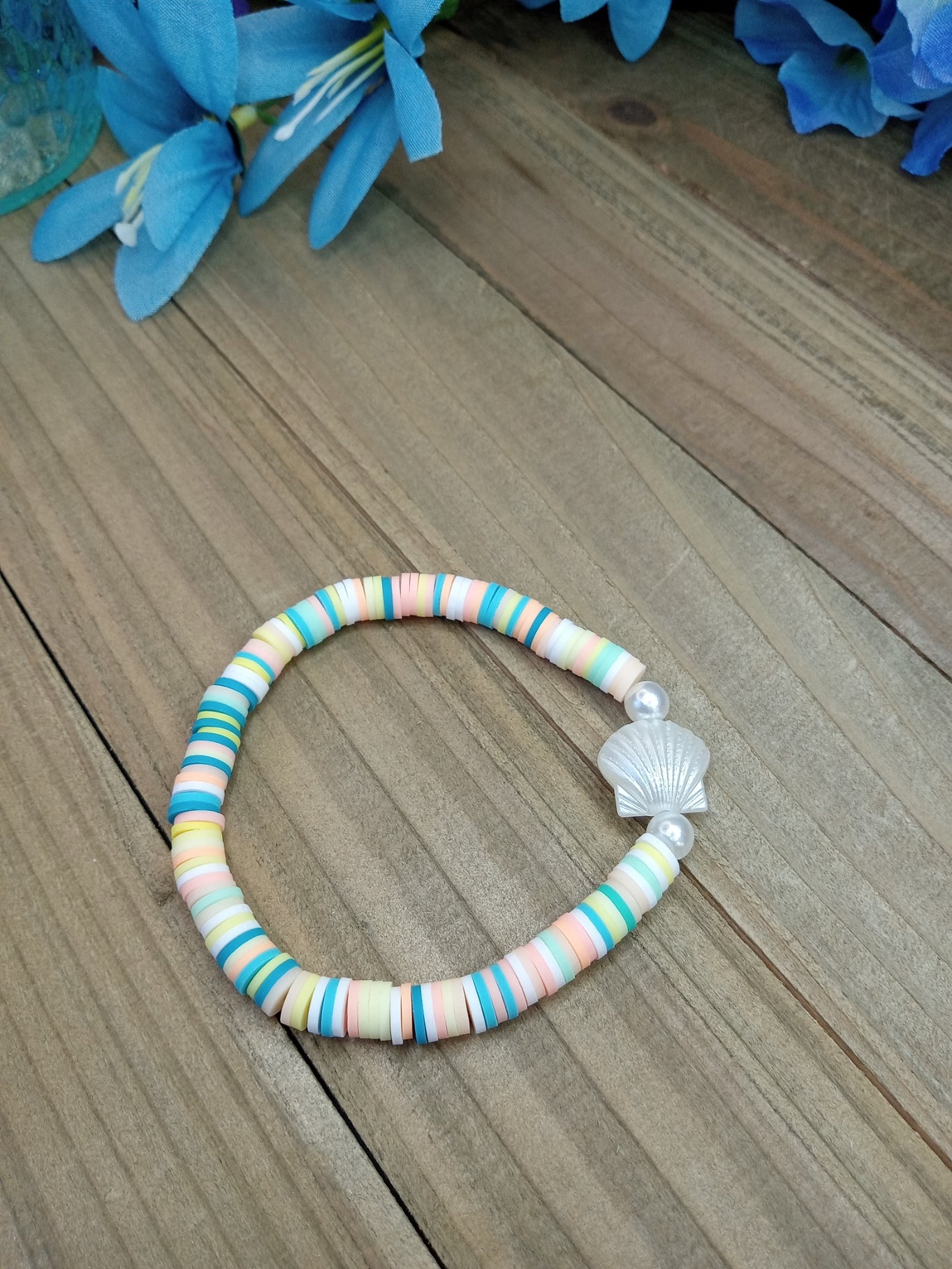 Clay Bead Bracelet - Tropical Sunset with Pearly Shell