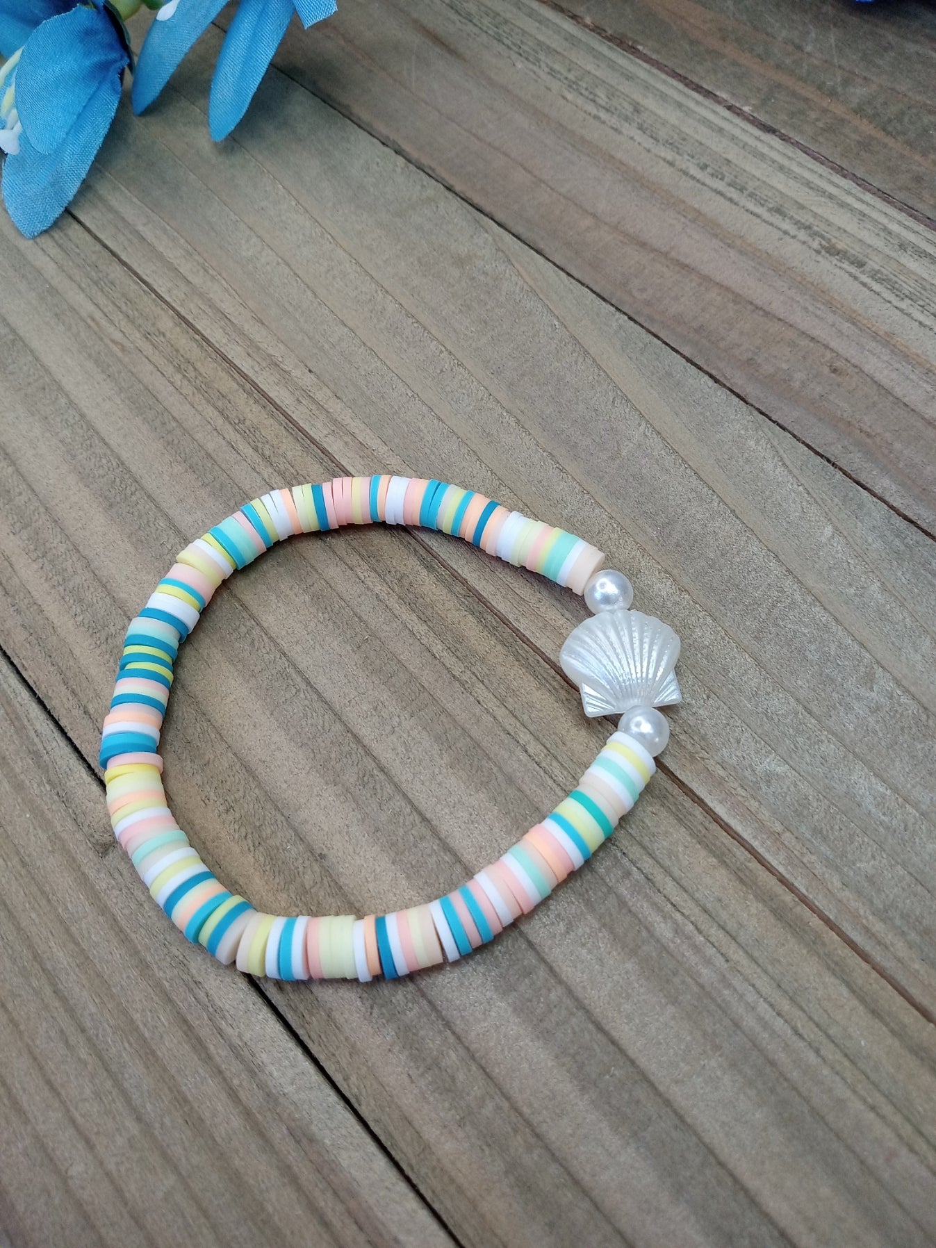 Clay Bead Bracelet - Tropical Sunset with Pearly Shell