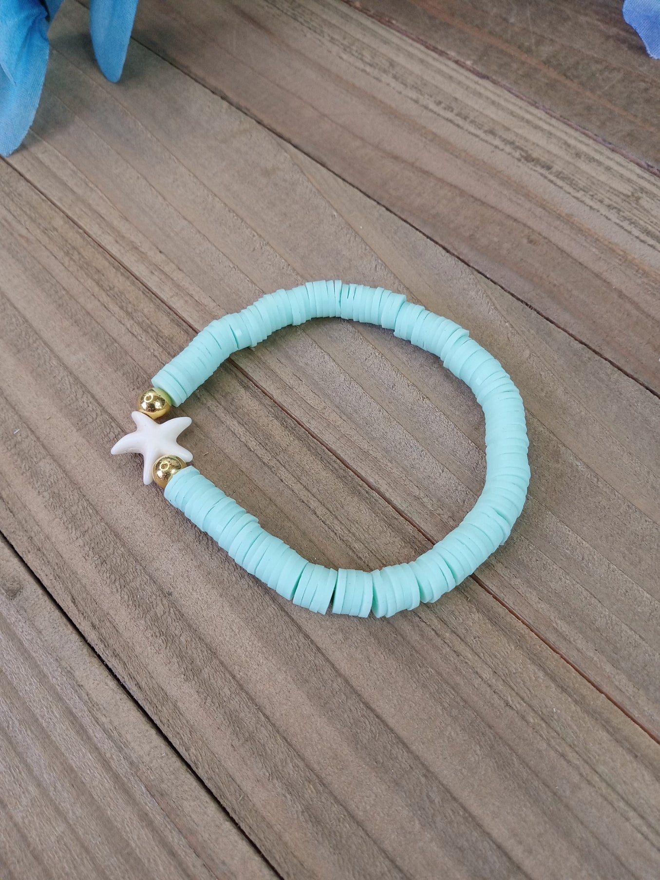 Clay Bead Bracelet - Seafoam Green with White Starfish