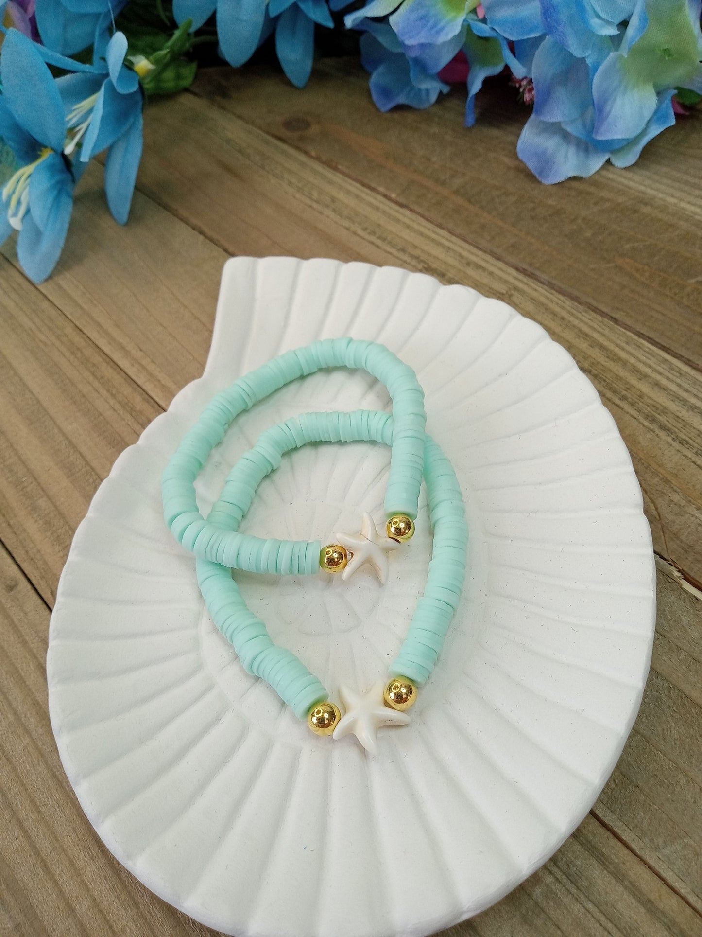 Clay Bead Bracelet - Seafoam Green with White Starfish