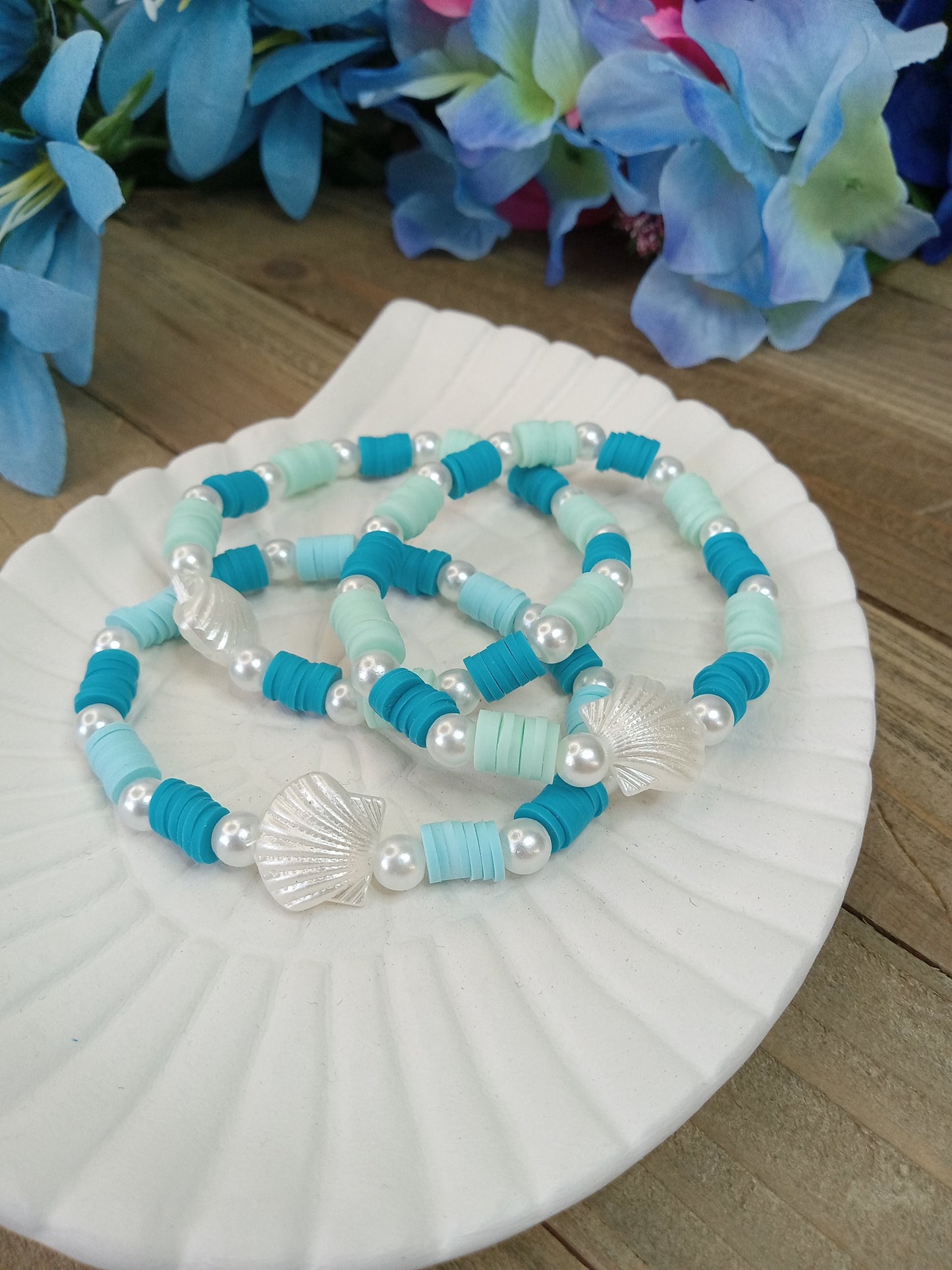 Clay Bead Bracelet - Blues with Pearls and Shell