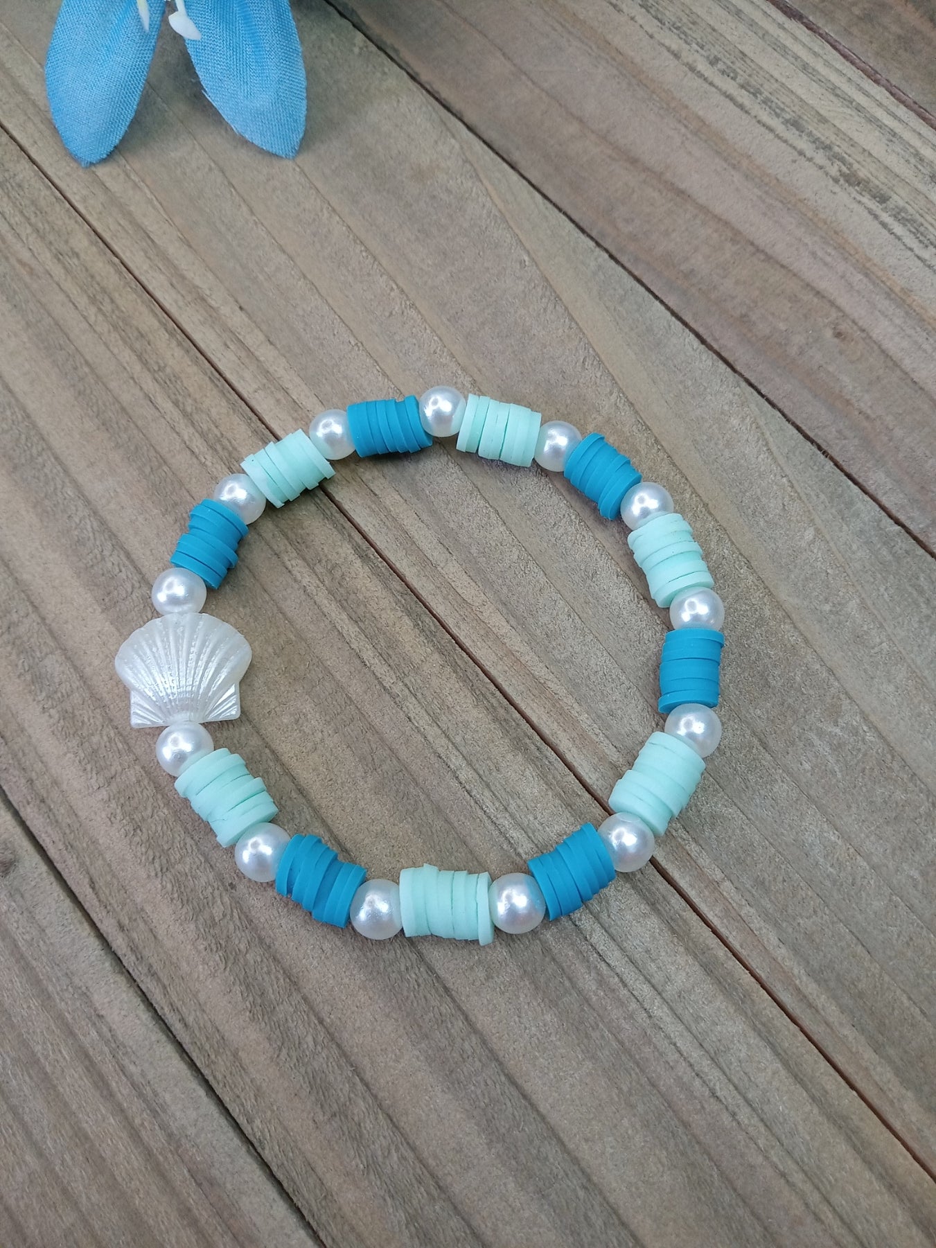 Clay Bead Bracelet - Blues with Pearls and Shell