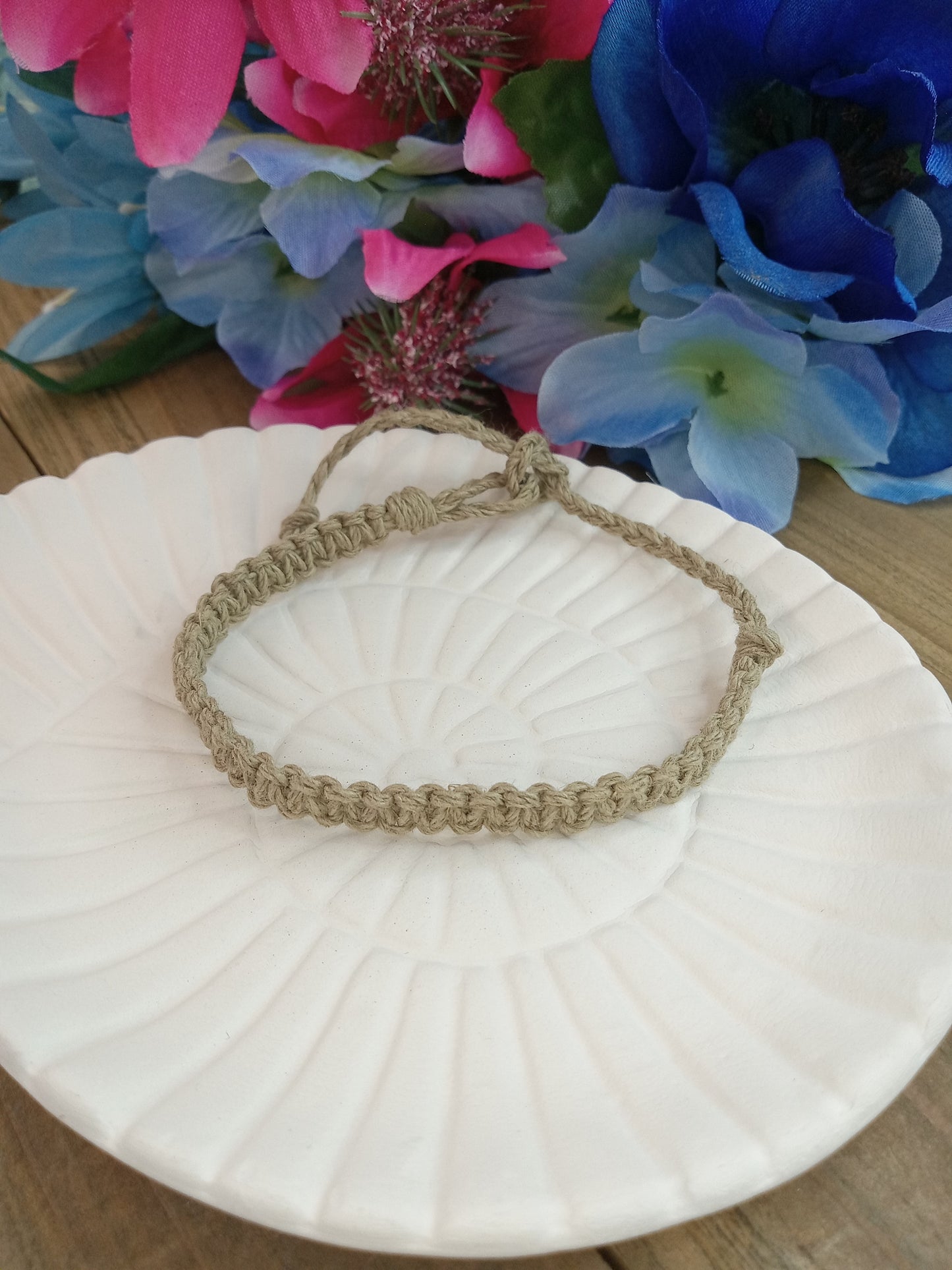 Classic Hemp Bracelet - Surfer Style - Olive