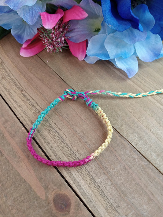 Classic Hemp Bracelet - Surfer Style - Bingo