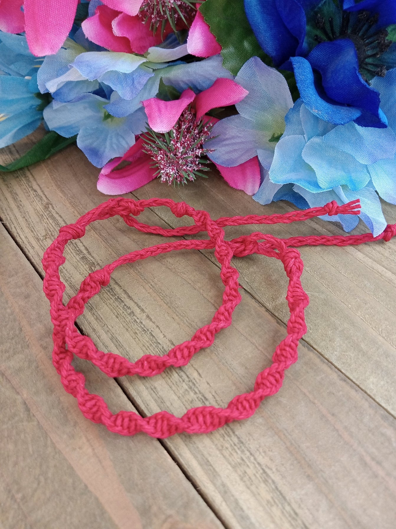 Spiral Hemp Bracelet - Surfer Style - Red