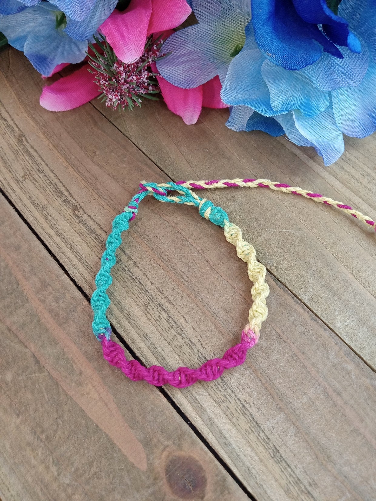 Spiral Hemp Bracelet - Surfer Style - Bingo