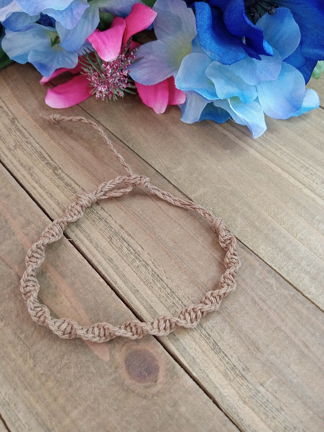 Spiral Hemp Bracelet - Surfer Style - Light Brown