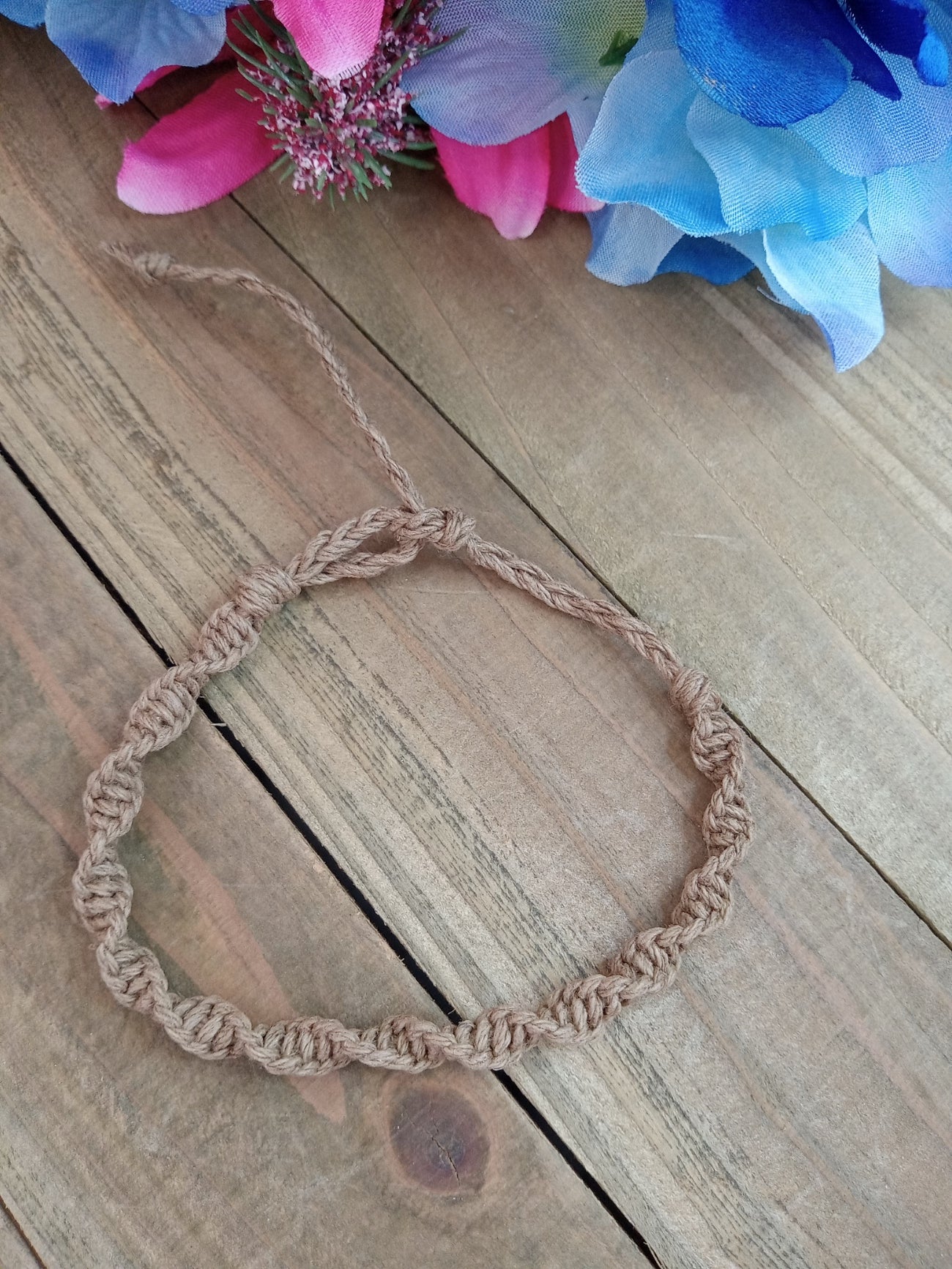 Spiral Hemp Bracelet - Surfer Style - Light Brown