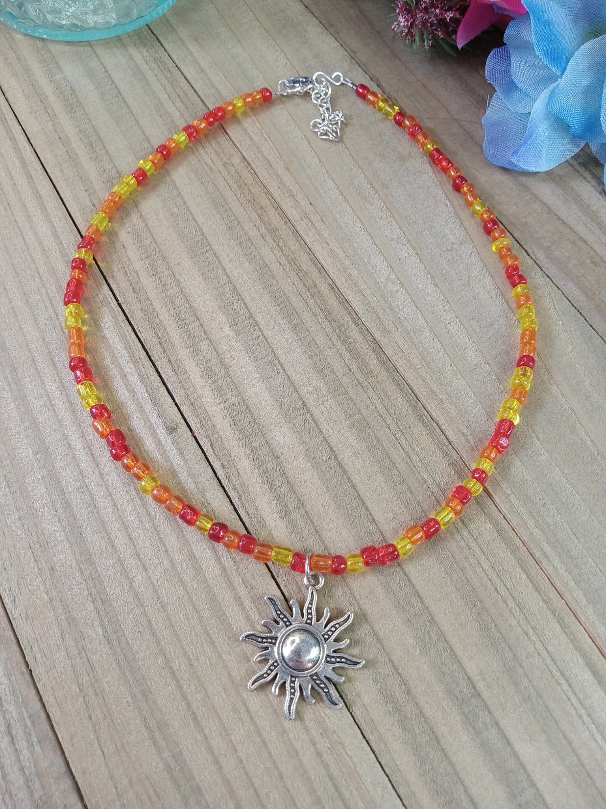 Beaded Choker Necklace - Sunburst